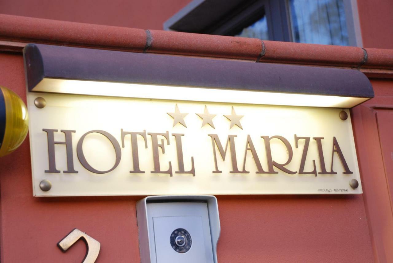 Hotel Marzia スカンディッチ エクステリア 写真